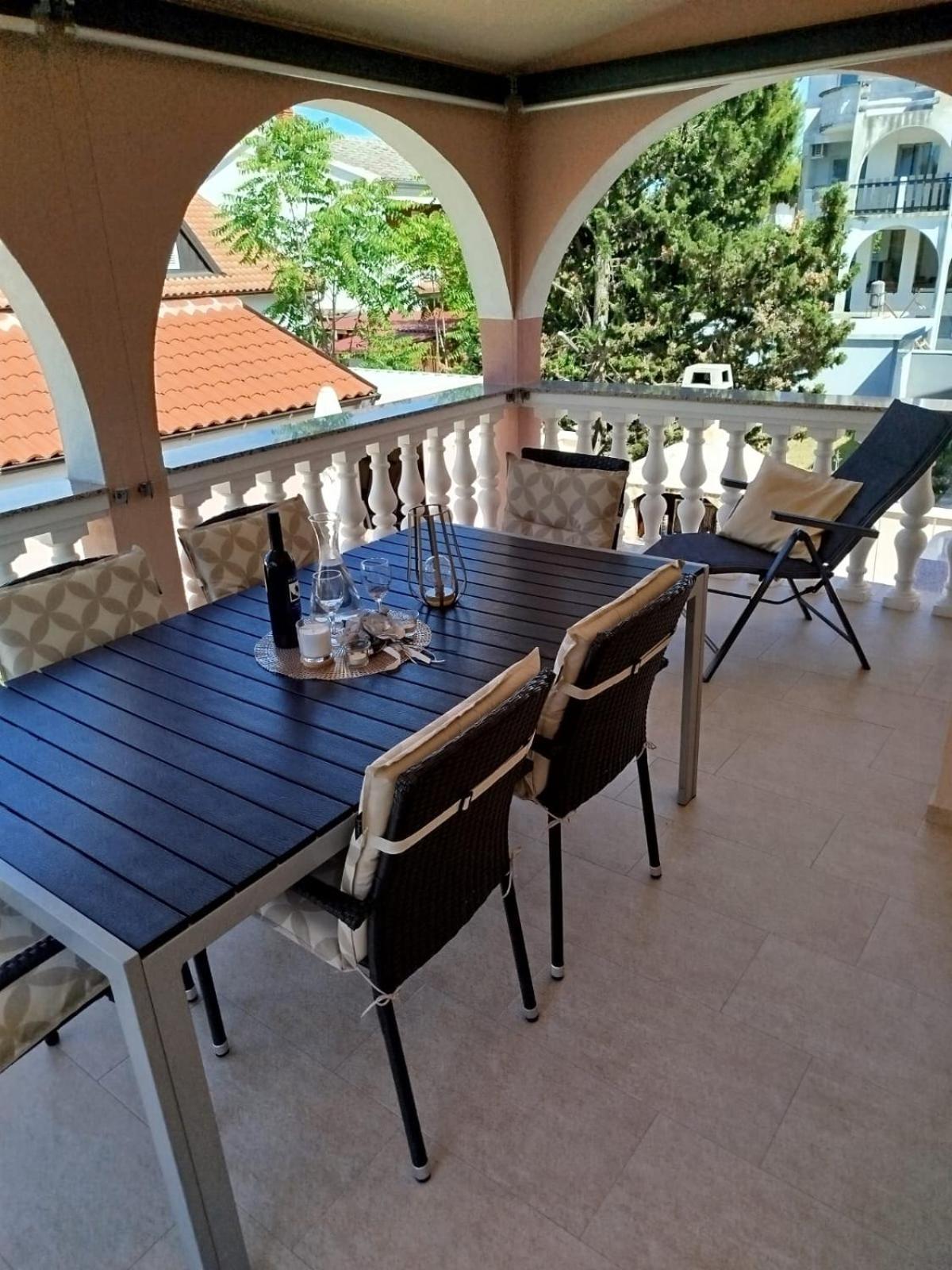 Apartments Juric بريفلاكا المظهر الخارجي الصورة